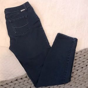 17/21 Exclusive Denim Women’s Dark Wash Navy Blue Skinny Jeans, Size 10.